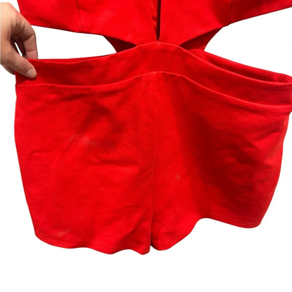 NEW! Revolve SUPERDOWN Alondra Cutout Romper in Red XL - Picture 4 of 14